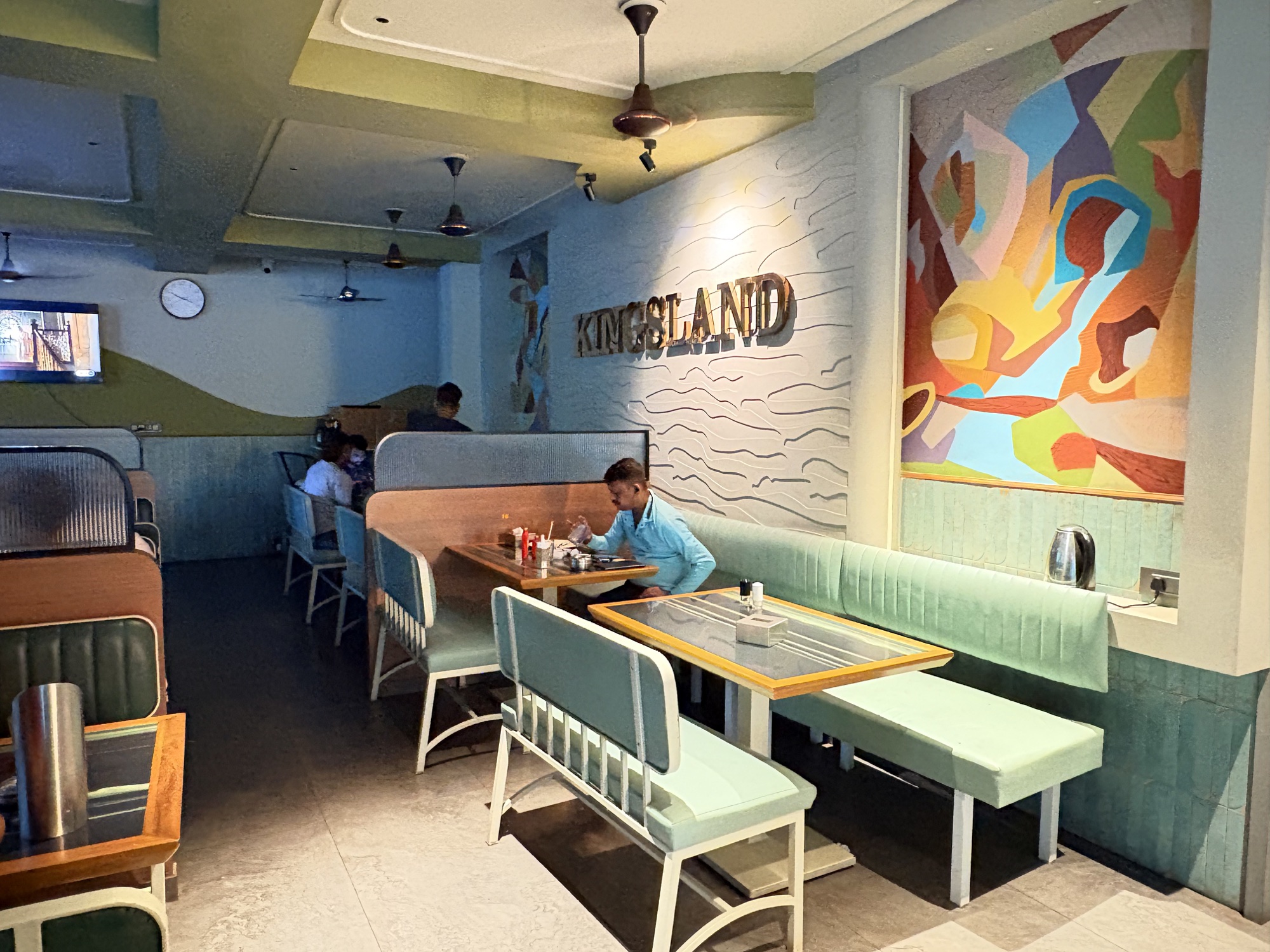 Non-AC bar seating at Kingsland